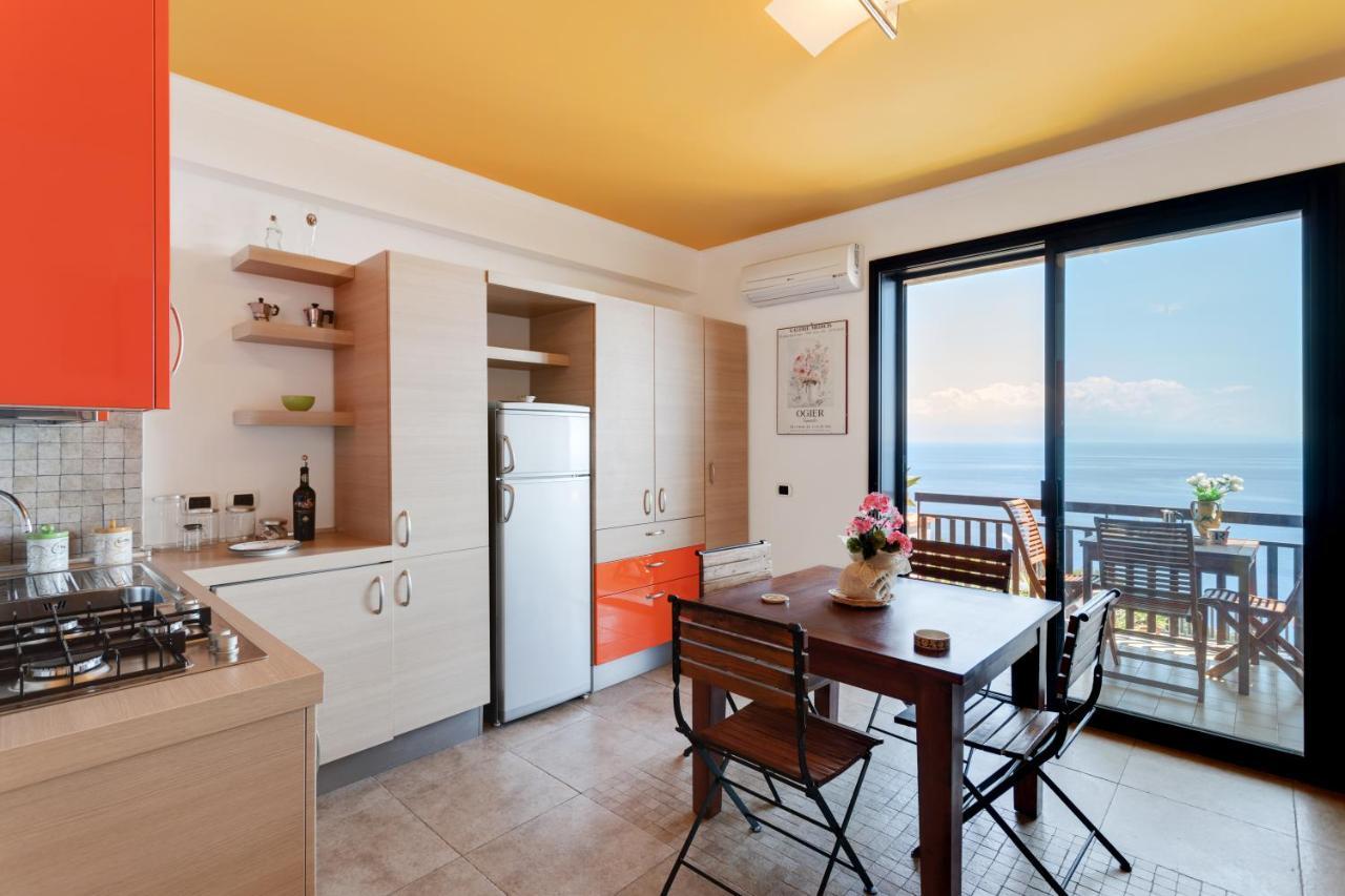 Taormina Panoramic Seaview Apartment Dış mekan fotoğraf