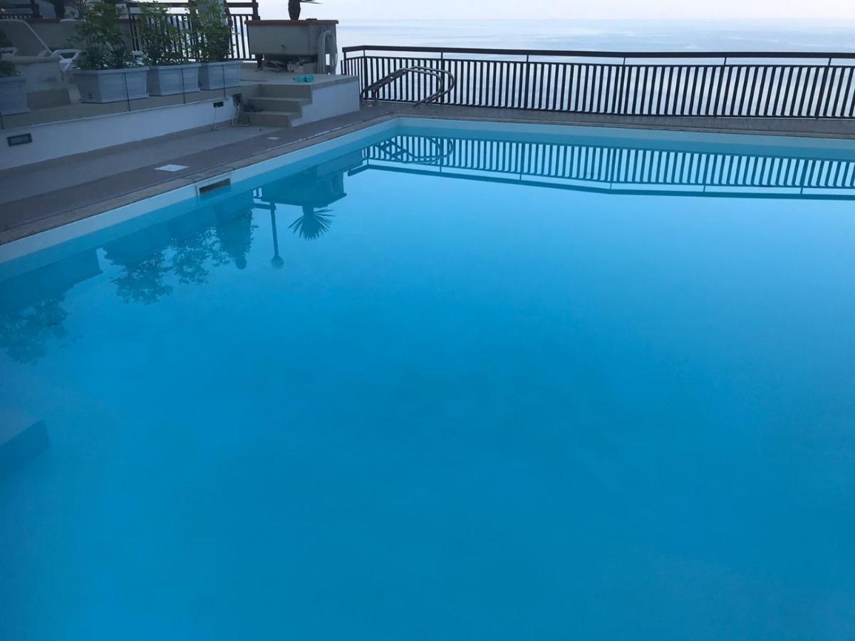Taormina Panoramic Seaview Apartment Dış mekan fotoğraf